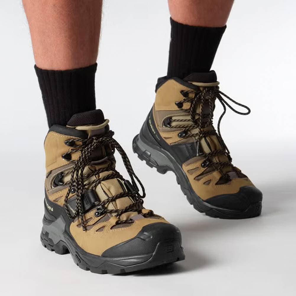 Salomon Quest 4 GORE-TEX side view